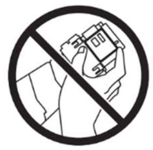 トナーの先端に触らない