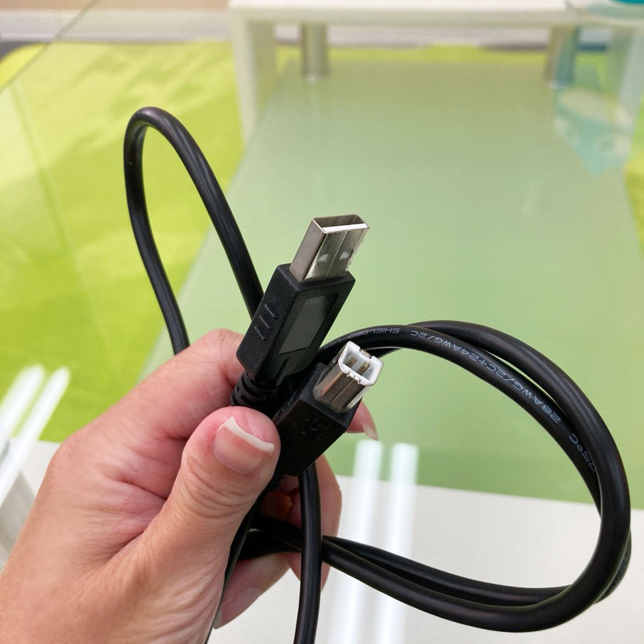 USBケーブル