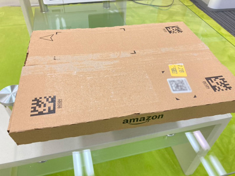B社の梱包箱